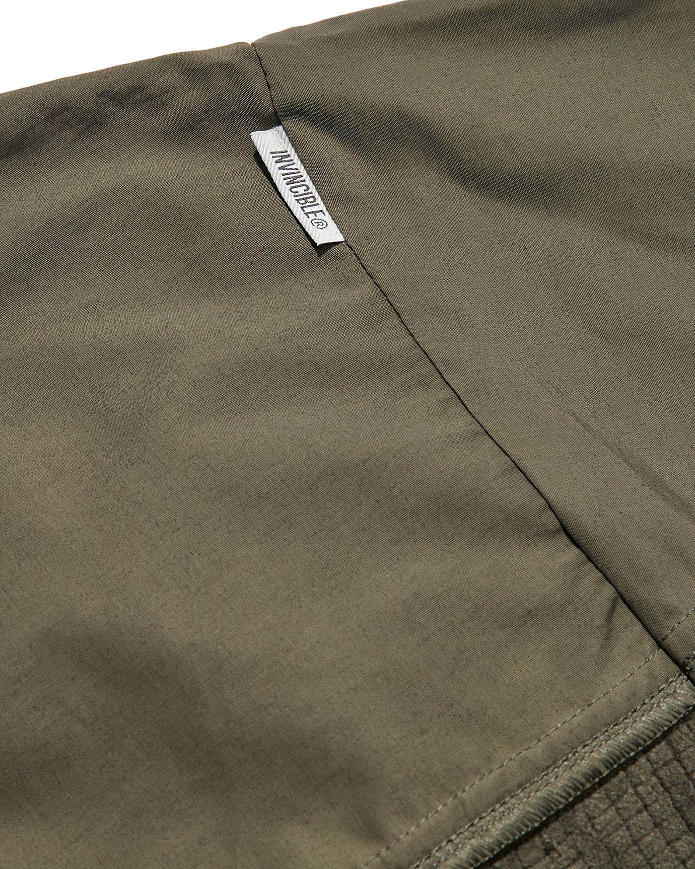 U WOVEN HYBRID CREWNECK TAUPE GREEN